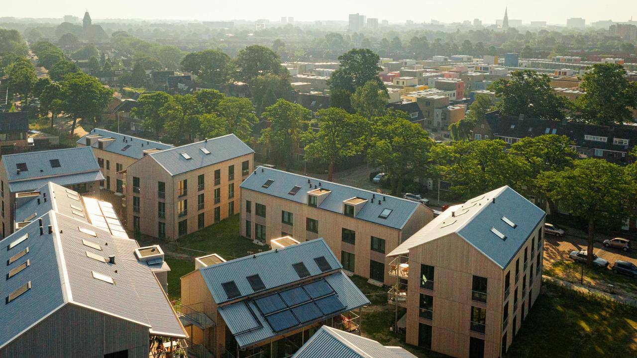 meer&deel Eindhoven, Van Tuijn Stedenbouw, Werkstatt, De Loods, Atelier to the Bone. Foto: Bram Berkien