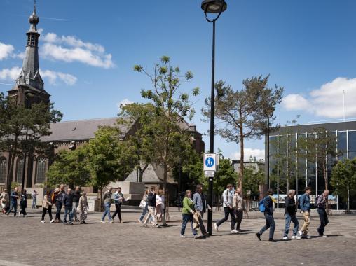 Tussen traditie en toekomst